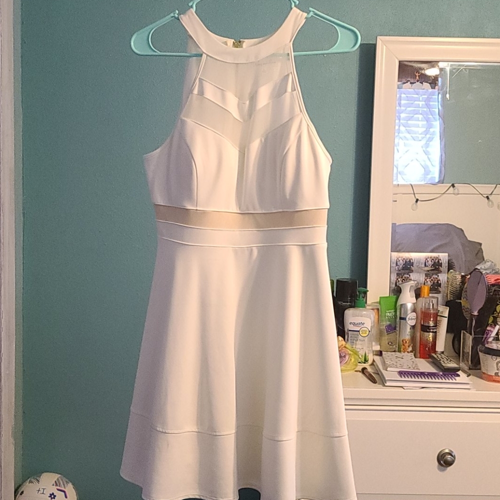 Sleevless High - Neckline Illusion Skater